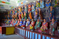大夫子寺庙的500座佛教僧侣雕像